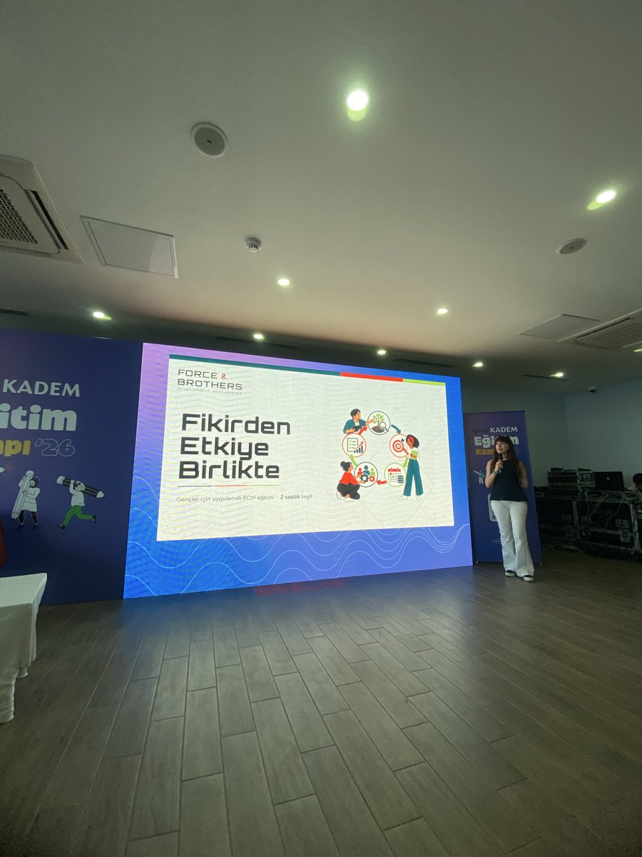HRUKADEM's tweet photo. Genç Kadem Eğitim Kampımızda Proje Yazarı Setenay Demir ile bir araya gelerek proje yazımının inceliklerini, fikirlerin nasıl yapılandırılacağını ve bir projenin nasıl güçlü bir şekilde hayata geçirilebileceğini konuştuk.Proje atölyemizle yeni projeler yazmanın heyecanını yaşadık https://t.co/Hvi7tTvhj4