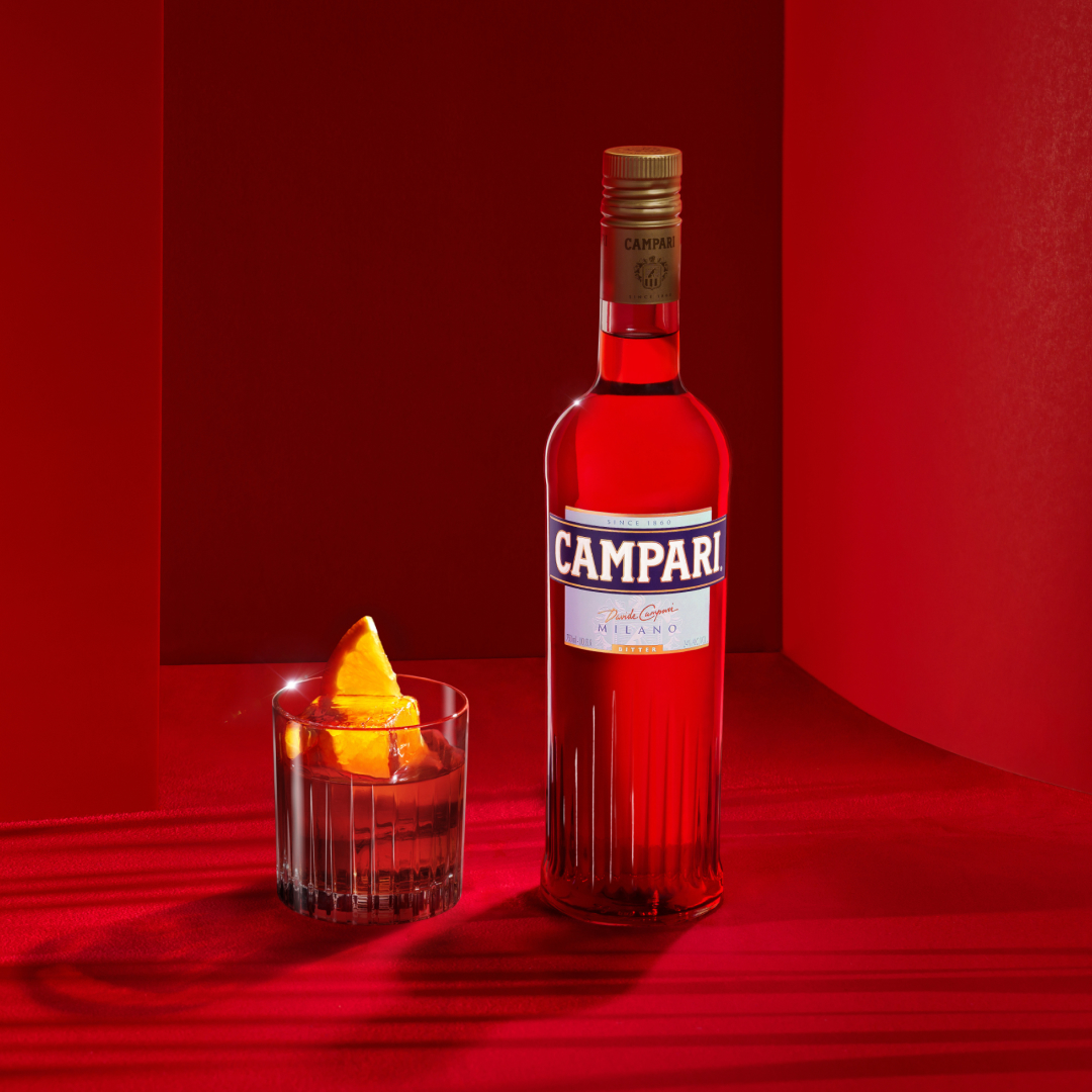 MinibarDelivery's tweet photo. Kicking off Negroni Week with Campari! We’re celebrating everyone’s favorite crimson-hued aperitivo. Make yours today. https://t.co/gm01eMdO3j https://t.co/L7Th6CWJbh