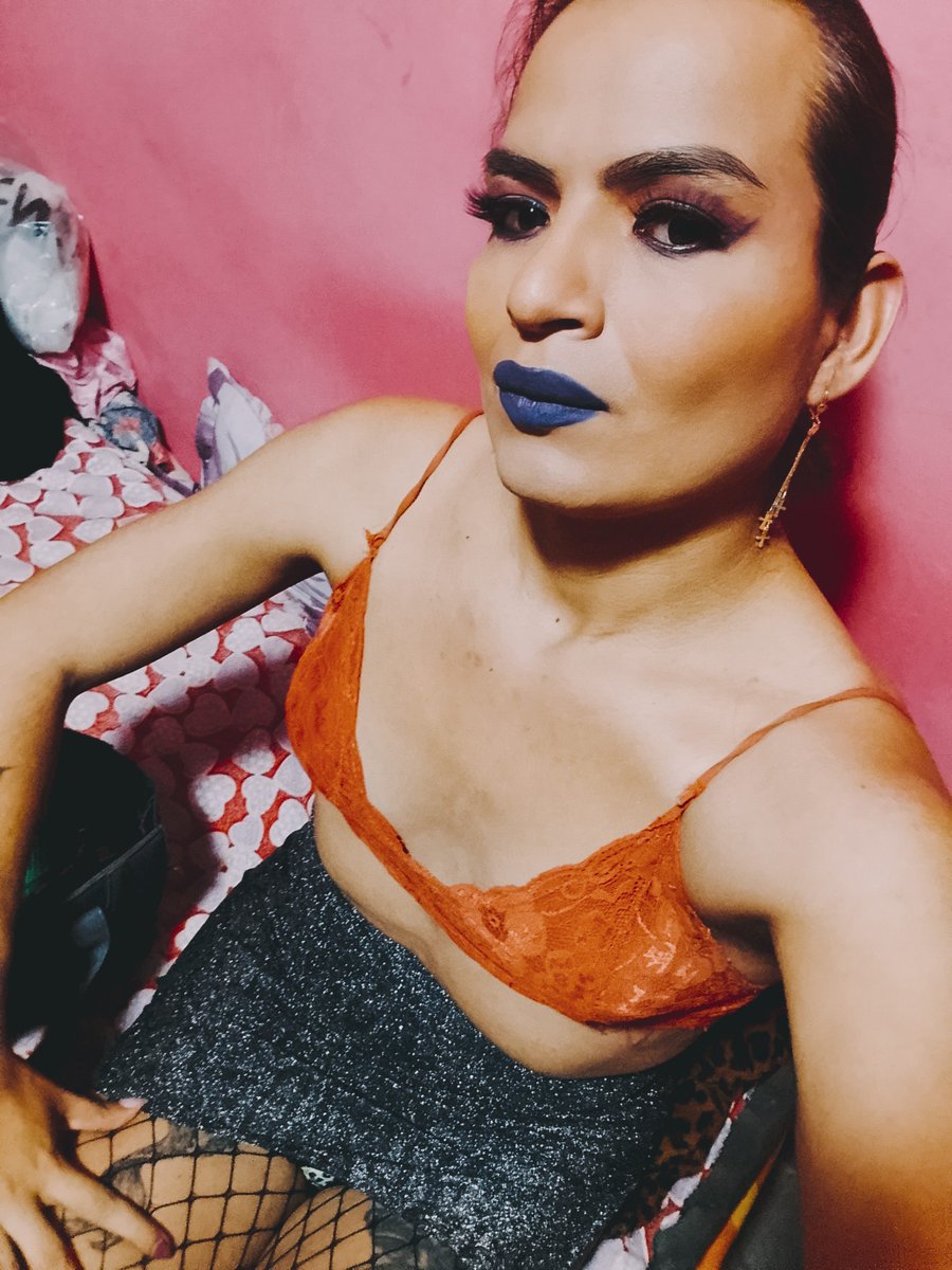 MelyDayanai's tweet photo. ( no lo puedo creer en tan pocas semanas vamos a llegar a los 500 seguidores,
Solo  hasta mil o 2 seguidores 

Hay que llegar.porque después nos 
Saturan la cuenta...
Vamos bien.🟠🟧🧡🔵🟦💙( Disponible contenido 📹 y servicio) https://t.co/l3tIOVw2tj
