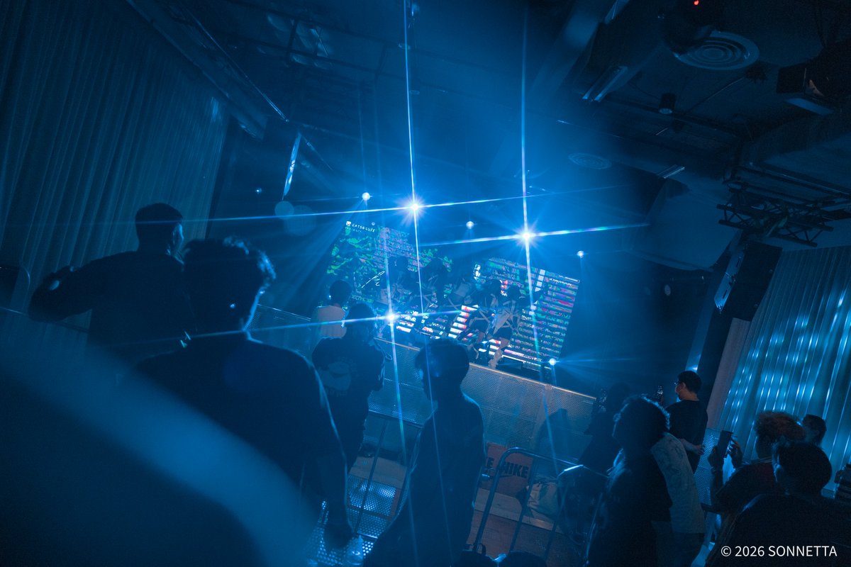 SVLN_idol's tweet photo. Pear Graduation
19-09-26
Catsonic Livehouse

Thank you! 💙

More photos: https://t.co/qMMWabps8b

#SILVERLINING_idol #SVLN_idol https://t.co/fceheDauNb