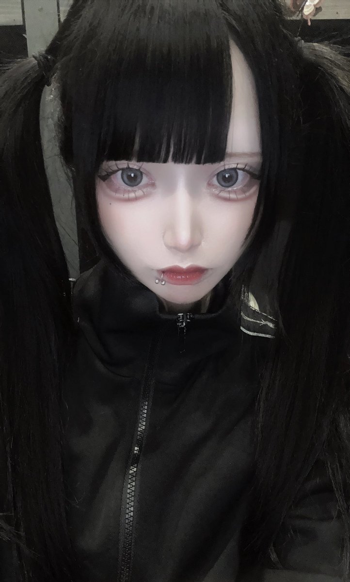 guran_zero's tweet photo. お話してくれた���ﾝｹﾞﾝさんかんしゃありがとう^_- ☆🤍🎶きょもとっ‐てもたのしさるんるんかびでした
ついんてーるほめてくれて😼👍‼️🎶
今月はあと30日にいますよーーദ്ദി＞_＜ https://t.co/Irk6wlQIQY