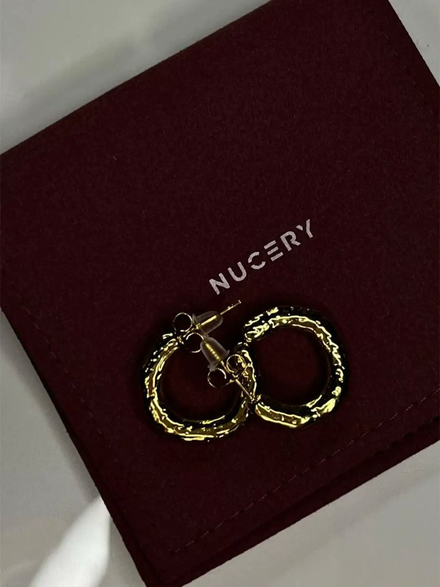 javierdelao's tweet photo. Not just worn. Felt. Nucery pieces are made for women who turn simplicity into elegance. https://t.co/moSxaXioAy