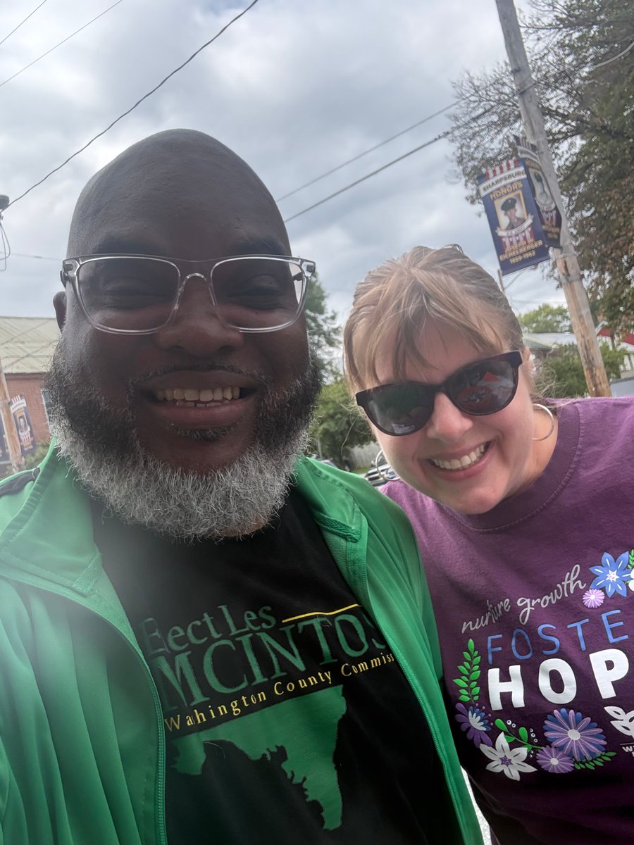 mcintoshforus's tweet photo. Between door knocking and visiting with voters this weekend, we got to spend some time with some kind folks at Sharpsburg Days as well as the City Park Fall Fest in Hagerstown! https://t.co/4OKmX5wAdp