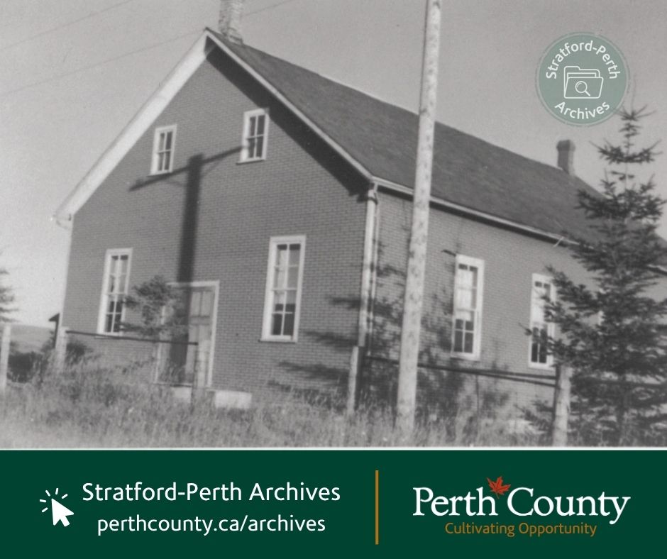 PerthCounty's tweet photo. This photo shows the Reformed Mennonite Meeting House built in 1850 and once located on Con. 6, Lot 15, North Easthope Township, now part of Perth East. By 1958 it was replaced with a new building still in use today at 1993 Perth County Line 43. #TBT archives@perthcounty.ca. https://t.co/EZ68Pel5Cq