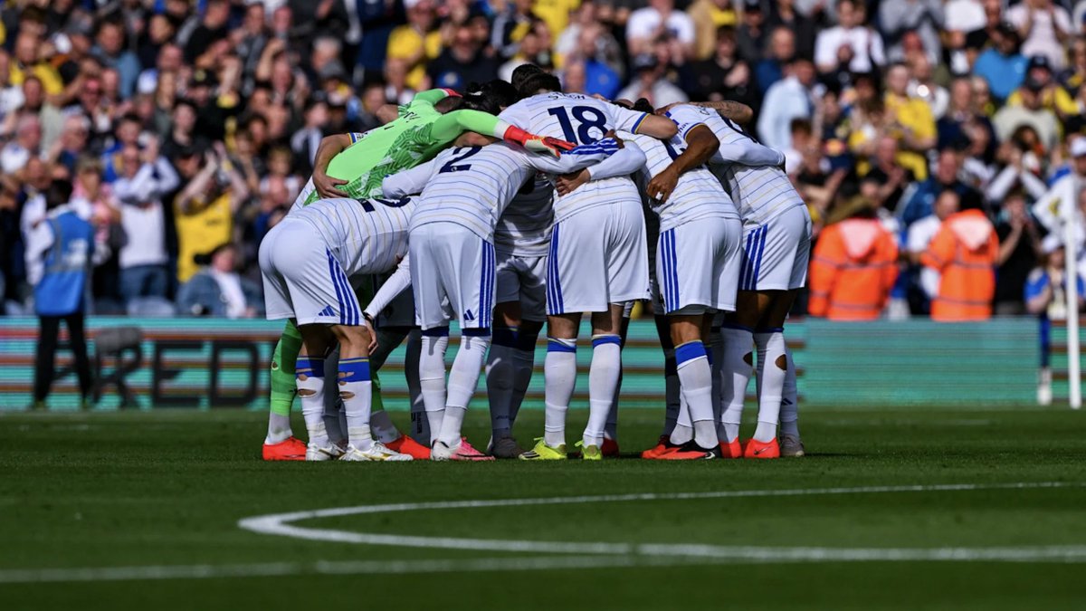 LUFCDATA's tweet photo. Most Distance Covered in the Premier League in 2026/27 (miles): 

Harrison Armstrong (37.5)
Pascal Groß (37.1)
Vitaly Janelt (36.5)
ANTON STACH (36.2) 👈
Alex Scott (35.9)
JAMES JUSTIN (35.4) 👈
Regan Slater (35.4)
Granit Xhaka (35.4)
ETHAN AMPADU (35.2) 👈
Adrien Truffert (35.1) https://t.co/DUUlEKe3T0