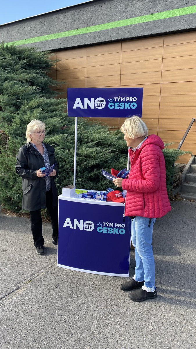 petrsoukal's tweet photo. Baba, U Matěje, Praha 6 i dnes odpoledne.
Díky za slova podpory při kontaktní kampani.
😀👍👍 https://t.co/uHUWwJNBtM