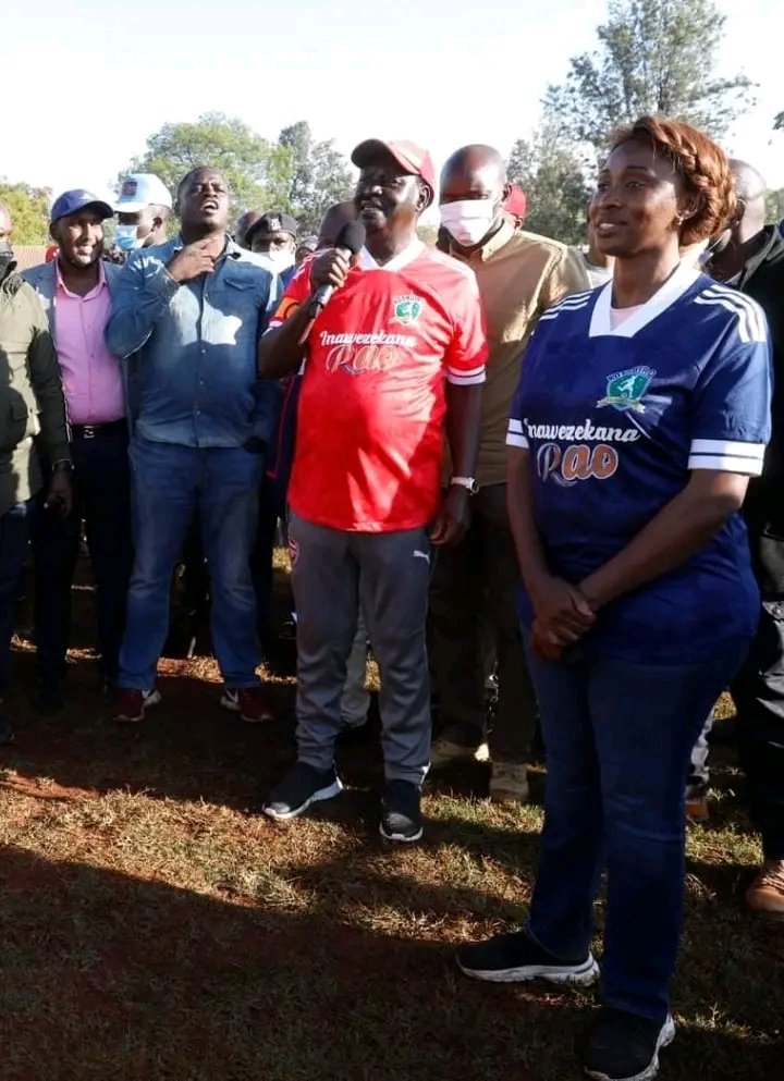 PaulAbwonji's tweet photo. TBT: ZIWANI - HOME OF KOTH BIRO ⚽️🇰🇪
Ziwani sio uwanja tu, ni chuo. Hapa ndipo ball ya mtaa ilianzia 1977. Vumbi, kelele, na talent.
vumbi. Legacy inaendelea. 
#KothBiro #Ziwani #NairobiFootball https://t.co/dgGnoYN5Bv