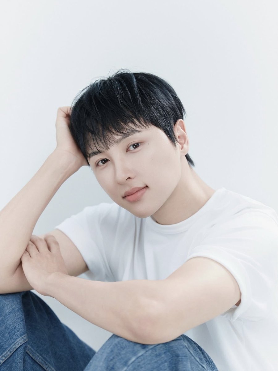 ionlyhearyou's tweet photo. Profile 1
#์ด์ฑํธ #LEESEONGHO https://t.co/LgwEcZz8cg