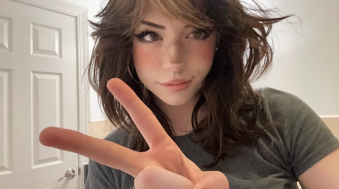 royruran's tweet photo. Hannah cuteees😍😼😼 https://t.co/hLqtcHvngy