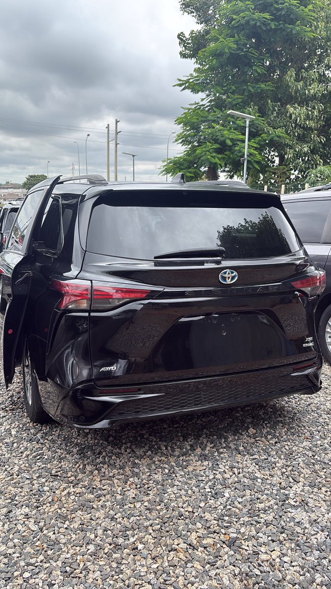 jonesautosng's tweet photo. 🚐 2021 &amp; 2023 TOYOTA SIENNA | Spacious • Luxury • Refined • Buy N Drive ✅
💰 DM for price | 📍 Abuja | 📞 09039404560 https://t.co/JhpceRmomY