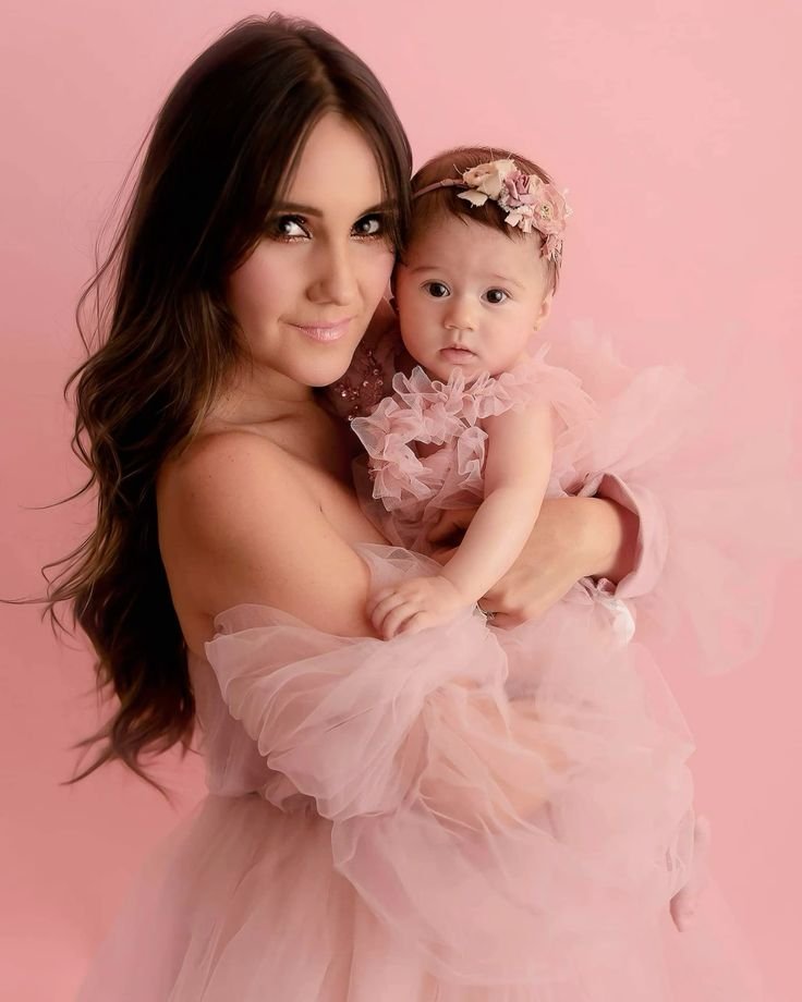 pardocolucci_'s tweet photo. Dulce Maria y sus bebés 🥹🩷 https://t.co/ZlGwt76OZY