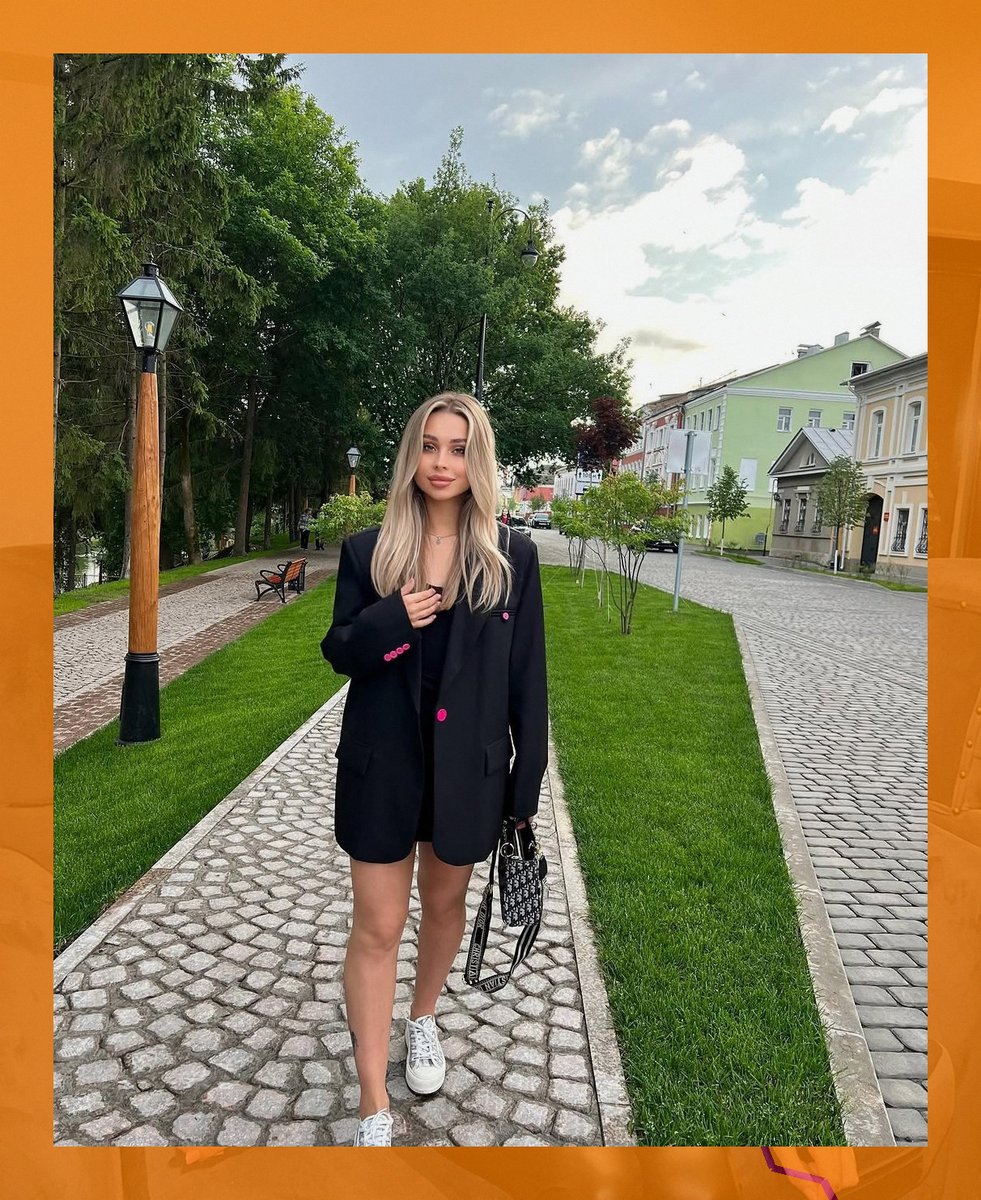 AlissonfsVoqQ0's tweet photo. Tarsus sabahında değerimi anlatırken yorulduğum yerde durdum. Toroslar sokaklarında bu 😍 his büyüdü; Mezitli ile Akdeniz arasında kendi varlığımdan özür dileyecek değilim. #mersin https://t.co/olG5a8cjpo