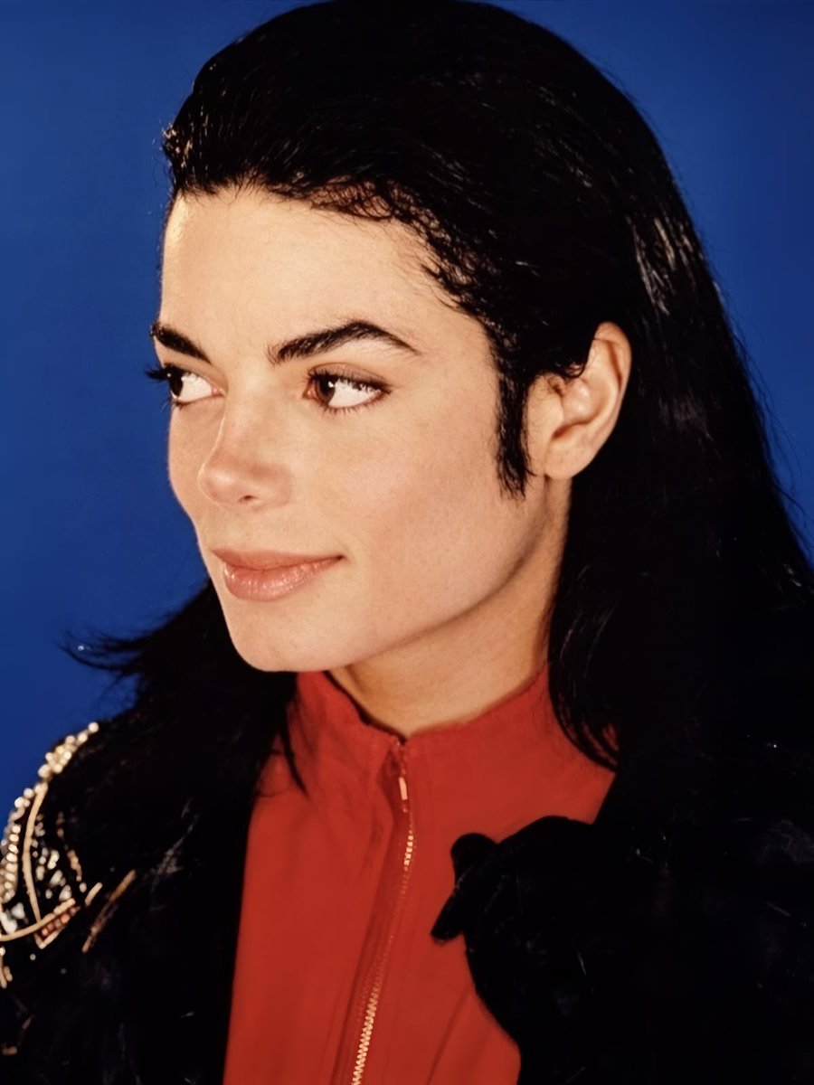 mjsgirll's tweet photo. he has the prettiest eyelashes ever https://t.co/NcI5DbXK2h