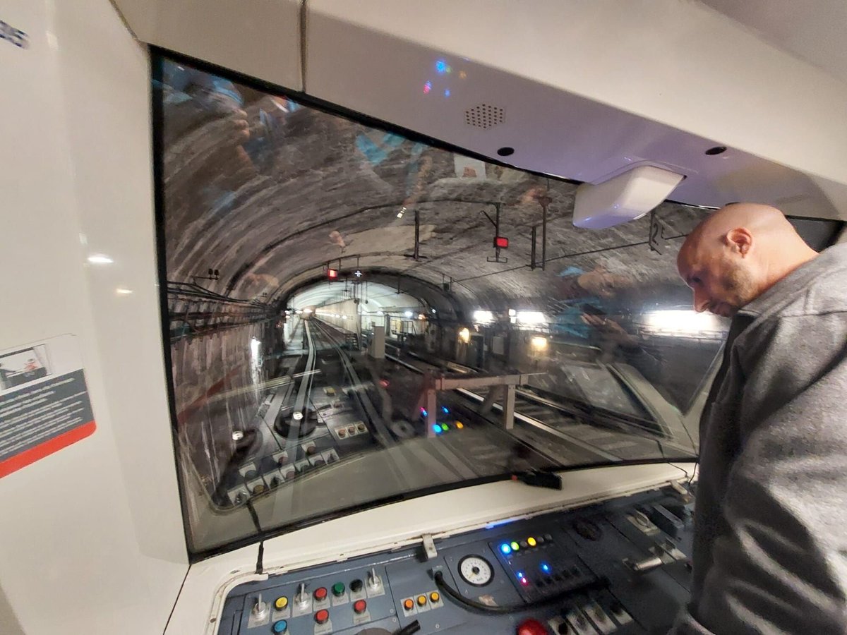 transportsidf's tweet photo. Prolongement de la ligne 1 : le nouveau projet limite le nombre d’arbres coupés dans le bois de Vincennes
➡️ https://t.co/ydgw903q3y https://t.co/3c0rhUxN14