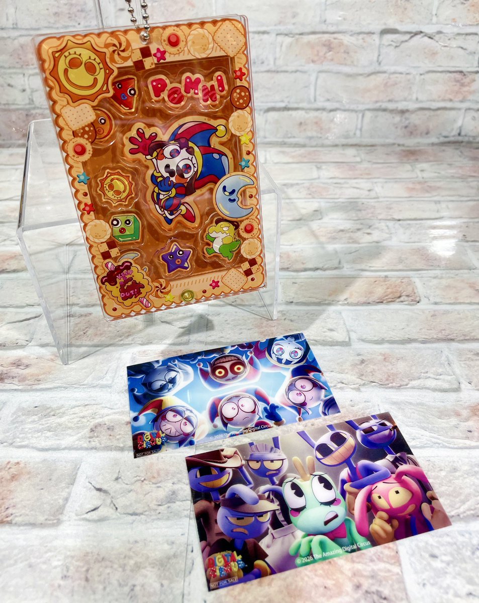 LetAnimesCook's tweet photo. Visiting Japan? Stop by @INFOLENSGEEK in Ikebukuro Parco to get The Amazing Digital Circus merchandise, including Japan exclusives and even bonuses!

@glitch_prod @InfolensInc

#アメイジングデジタルサーカス #デジタルサーカス #theamazingdigitalcircus #amazingdigitalcircus #tadc https://t.co/fNzW5wM1Sd