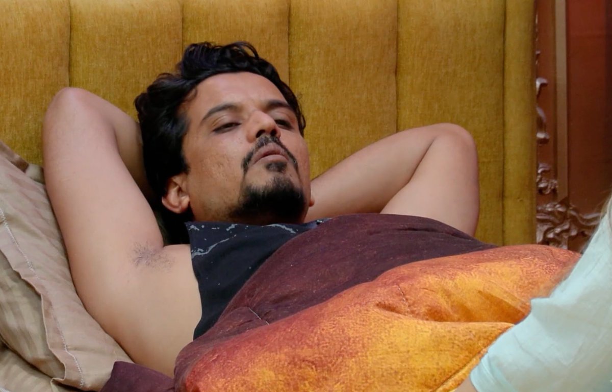 digital_newshub's tweet photo. Bhai, ye toh next level jealousy hai Qazi se, isko digest hi nahi ho raha ki Qazi itna achha act kar sakta hai 😂

#BiggBoss20 #QaziTouqeer #BB20 https://t.co/3SYQsj7jOm