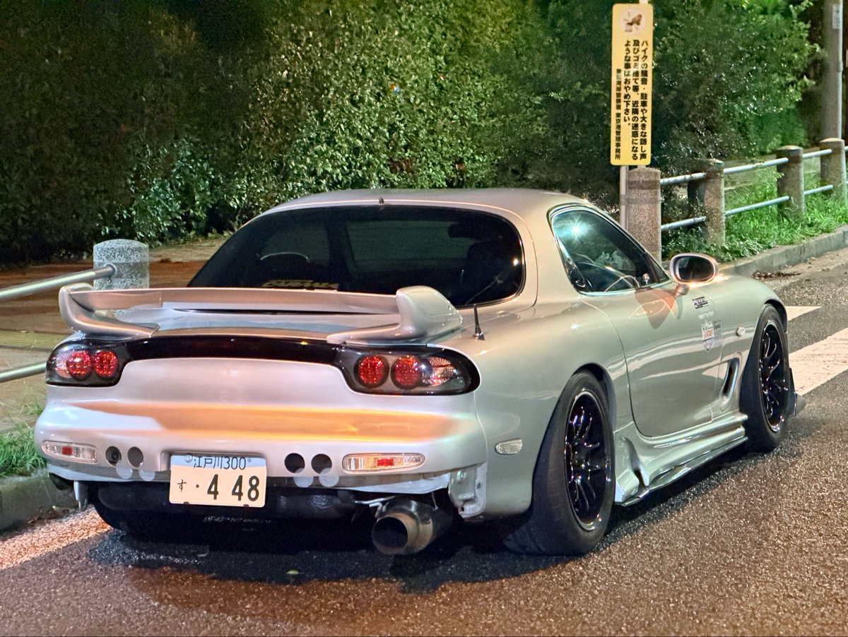 Separator961's tweet photo. 雨上がり散策隊 https://t.co/2nXYDI02ZI