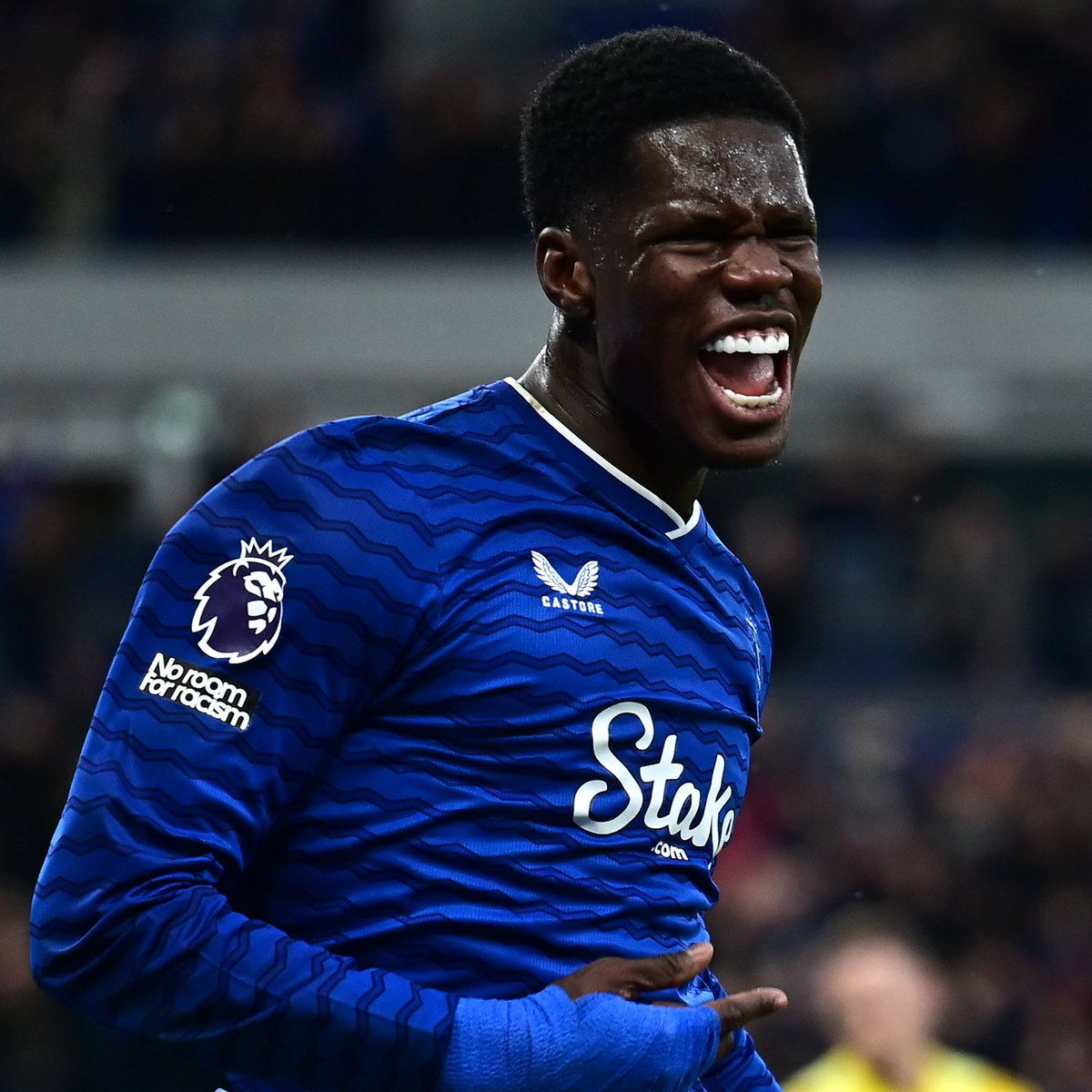 WhoScored's tweet photo. Most unsuccessful touches in the Premier League this season: 🧈

◉ 21 - Kevin Schade
◎ 20 - Emersonn 
◎ 20 - Thierno Barry 
◎ 18 - Florian Wirtz 
◎ 17 - João Pedro https://t.co/hXDzWHa1L7