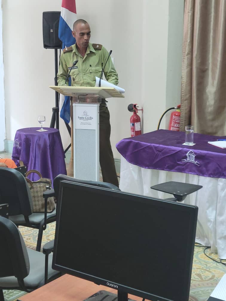 citmacamaguey's tweet photo. @citmacamaguey Celebrado el 1er Taller Ambiental  del Ministerio del Interior en #Camagüey "Fidel y la Naturaleza",  logrando el objetivo con gran participación!!!
#PorCamagueyTodo 
#MedioAmbiente 
#GestiónAmbiental https://t.co/wGq3PoY33G