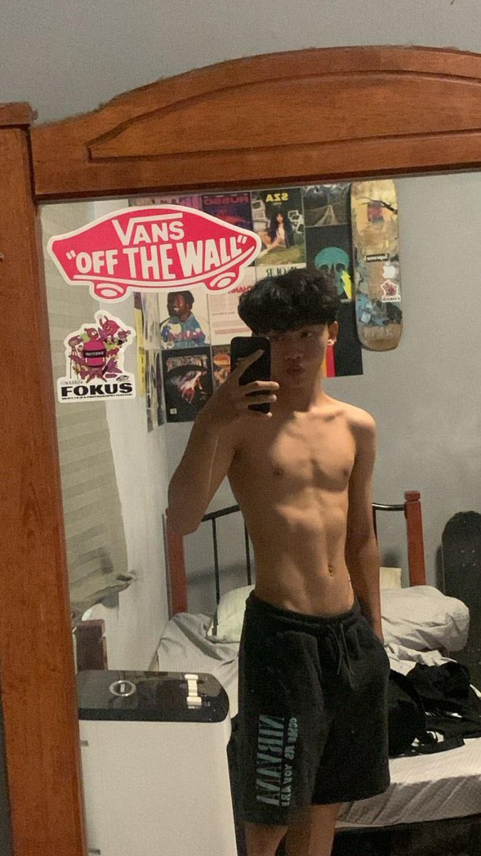 firmanlufkv's tweet photo. yang minat budak ni dm me/chat tele di bio😉 https://t.co/pJR8peFmGo