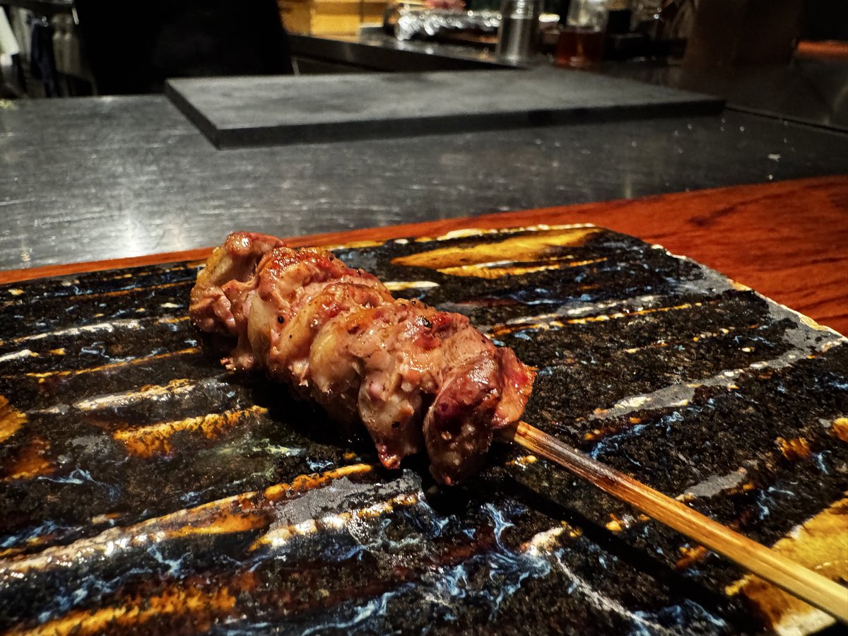 sosotakei's tweet photo. 大阪で美味しい焼き鳥を頂いております、ご満悦です https://t.co/1EDl1QZjE5