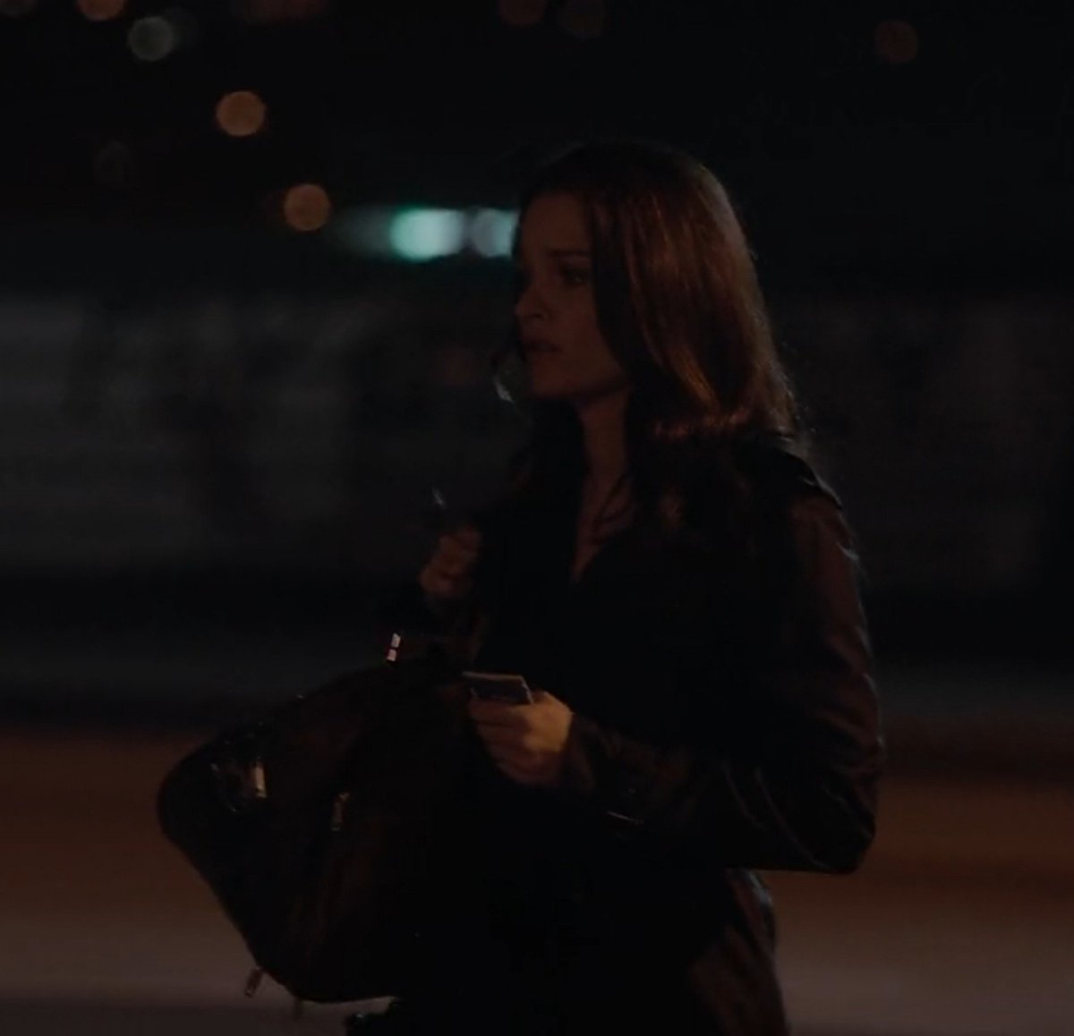 h0tprawnsalad's tweet photo. that last hopeful look from lisbon before going inside the plane PAINNNN https://t.co/6MArmJOz4u