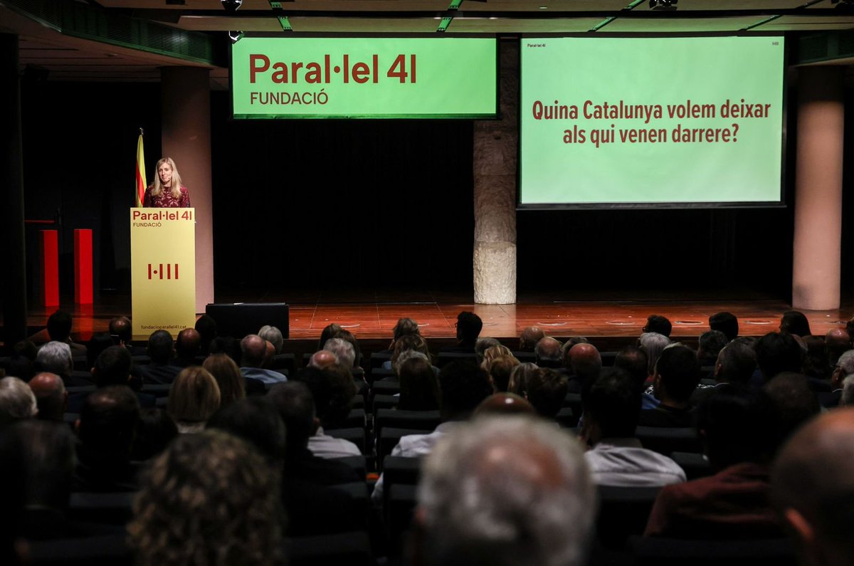 Parallel41Cat tweet picture