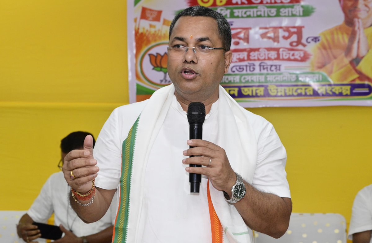 KPaulAssam's tweet photo. ЁЯФ┤ CAMPAIGN | SILCHAR WARD NO. 38
Campaigning in Silchar Ward No. 38 for BJP-nominated candidate Shri Sankar Bose.
#SilcharMunicipalCorporationElection2026
#VoteForBJP
@himantabiswa
@DilipSaikia4Bjp
@BJP4Assam https://t.co/qS4F08ORwl