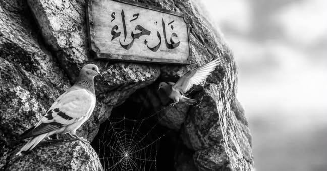 khutbatululama's tweet photo. `نیک لوگوں کی صحبت کے ثمرات میں سے ایک یہ بھی ہے کہ جب وہ آپ کو یاد کرتے ہیں تو آپ کے لیے دعا کرتے ہیں`

بعض سلف رحمہم اللہ نے فرمایا:“جب تمہیں میری یاد آئے تو میرے لیے دعا کرنا، اور جب میں تمہیں یاد کروں گا تو تمہارے لیے دعا کروں گا، https://t.co/rLwEakjIVG