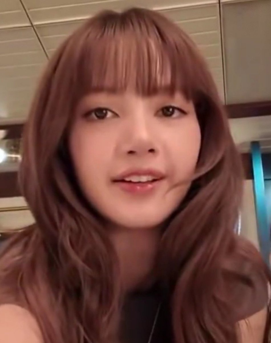 Just_lalisxp's tweet photo. 🤏🤏🤏 https://t.co/5FNtz0VDVd