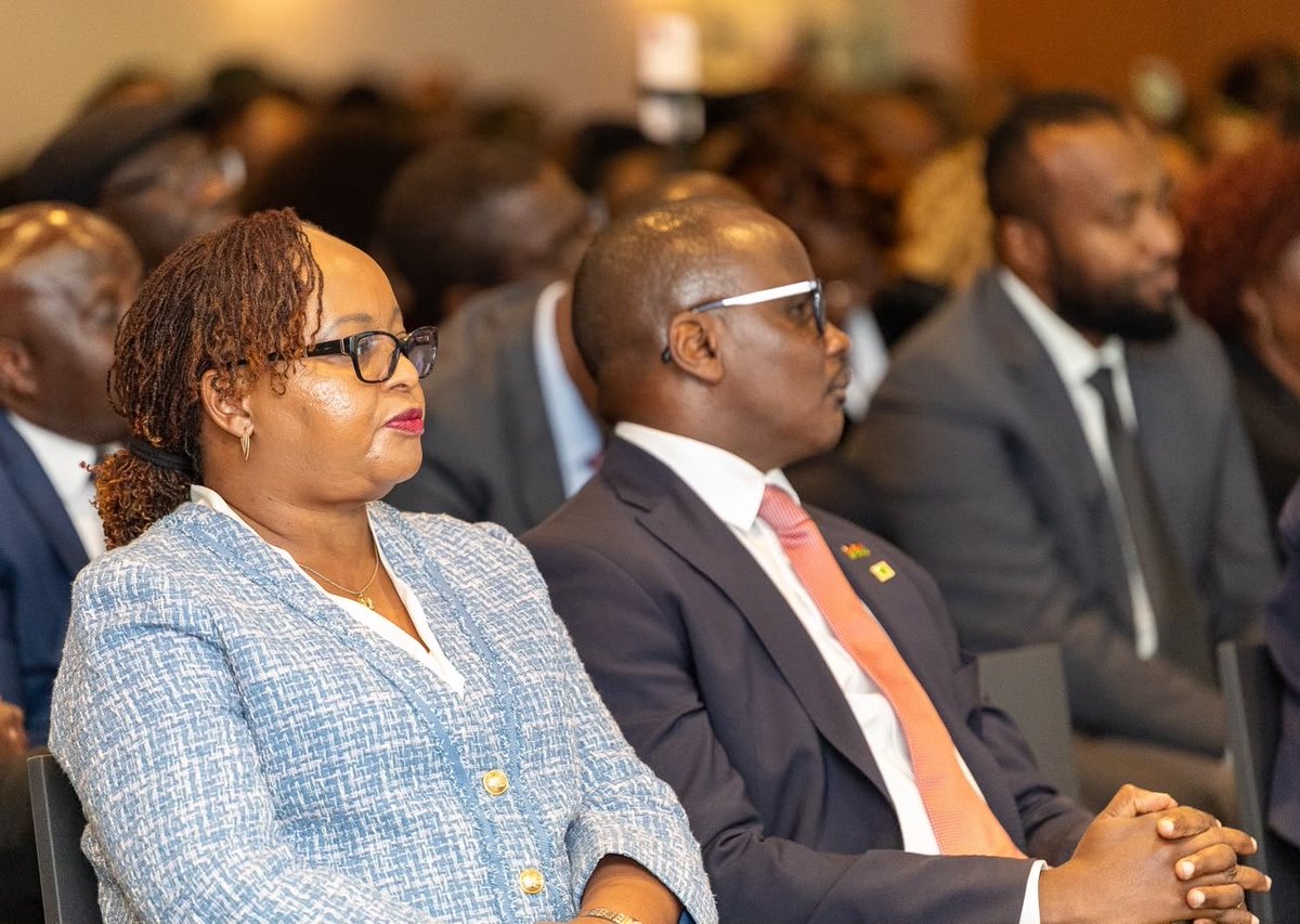 AnneWaiguru's tweet photo. Honored to join His Excellency the President @WilliamsRuto in engaging the Kenyan diaspora in New York during the launch of the Kenya Diaspora Impact Platform. #DiasporaImpactPlatform
@MusaliaMudavadi 
@Diaspora_KE 
@ForeignOfficeKE https://t.co/tjlbvg2EWM
