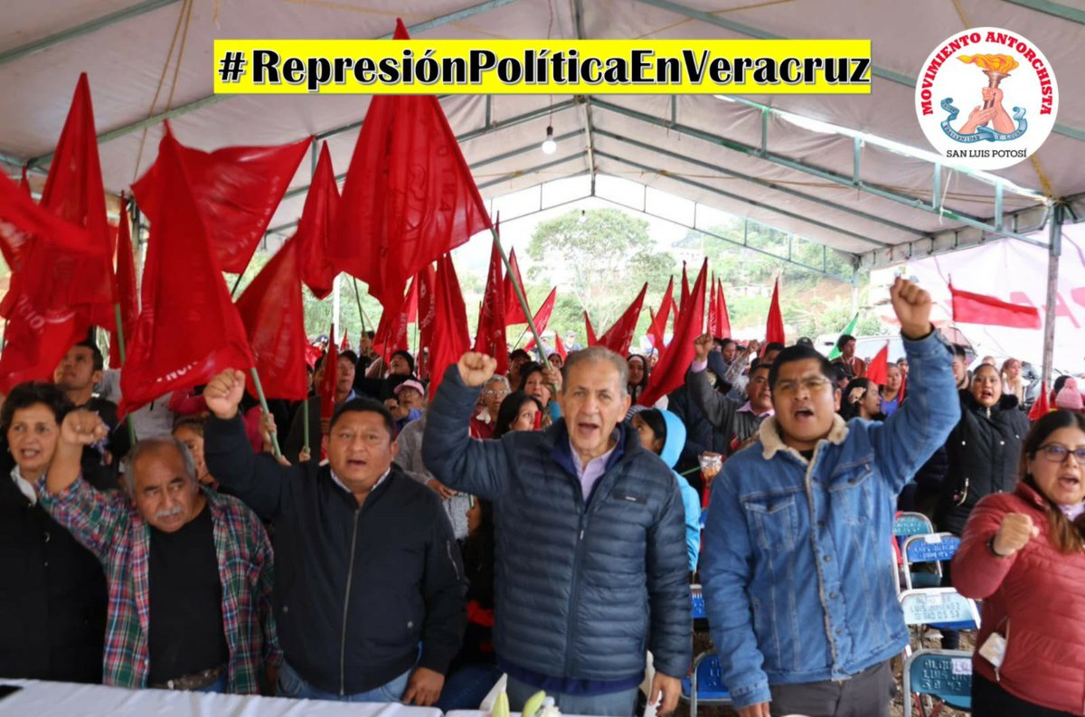 AltairSharon's tweet photo. Antorchistas potosinos denunciamos la represión política que enfrentan nuestros compañeros en Veracruz. ¡No estamos solos! #RepresiónPolíticaEnVeracruz https://t.co/avDuQceoCp