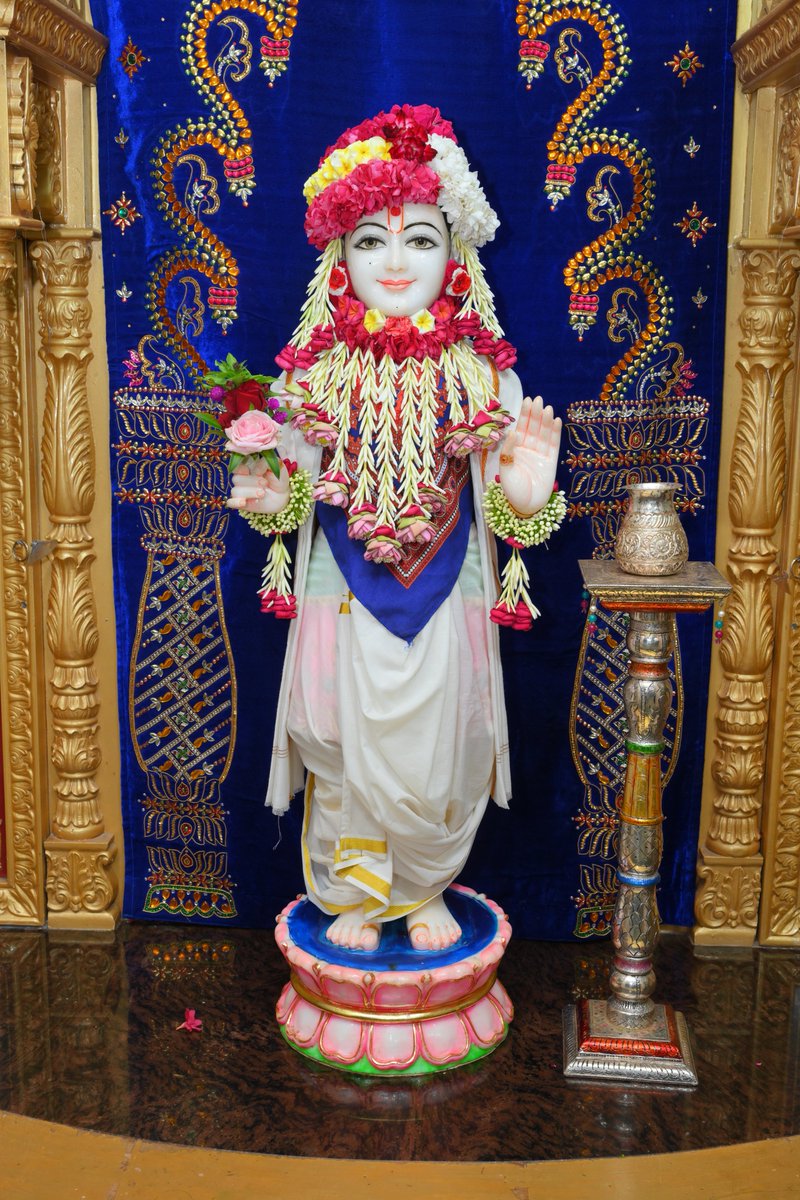 harikrushnadham's tweet photo. Daily Shayan Darshan of Sarvopari Shree Ghanshyam Maharaj  #harikrushnadham #shyandarshan #ghanshyammaharaj #ghanu #swaminarayan #sarvopari https://t.co/qOlLFPtHHn