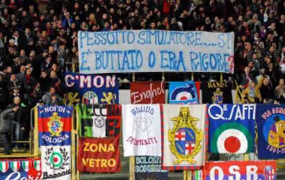 diecicentoTO's tweet photo. vi leggo e sorrido https://t.co/RWZnxml6Zg