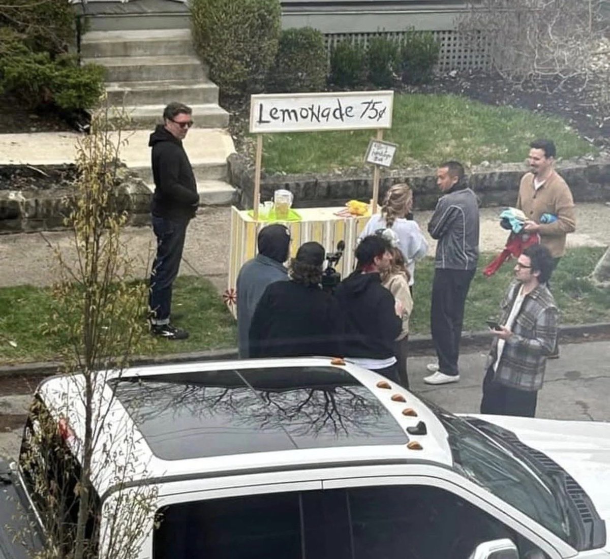 Tyler_yoseph's tweet photo. I think a movie is being recorded outside my window https://t.co/julwYktMxs