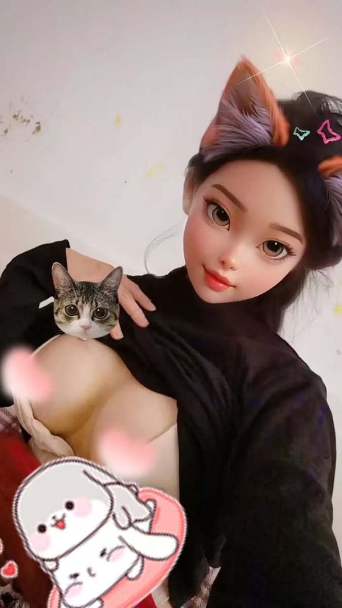 deimochen's tweet photo. 婵婵蜕变1
从上次婵婵闺蜜加我后，女主就非常的后悔了，说实话，加完她闺蜜后，我就不怎么理女主。原因女主这人比较的难聊天，有点聊不动，之前也只是发一些可有可无的照片而已，我就不怎么理会女主了，最近因为跟她闺蜜聊得正起劲忽略了婵婵。女主急了，一顿给我发视频，照片。（以前照片，慢慢更新） https://t.co/5d394DGhuG