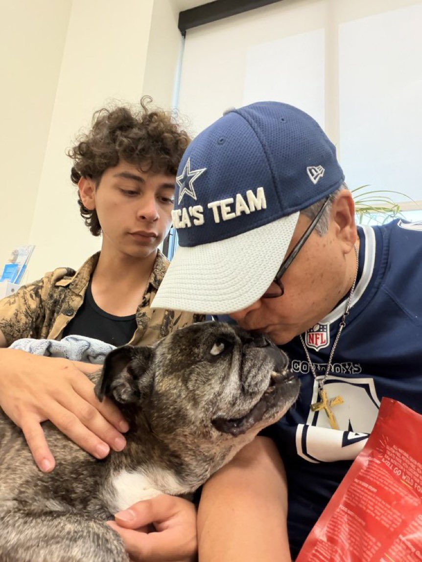 BrindleDaisy's tweet photo. Last evening in Oklahoma City, Hercules @AKCHercules and I drove to say goodbye and farewell for now to Daisy Lu and witness her leaving here to eternal paradise in Heaven awaiting us one day.
#PrayforDaisy #PrayforHercules #dogs #dogsoftwitter #dogsofX 🖕#FuckCancer #RIPDaisy🌈 https://t.co/uHI56XTmbb