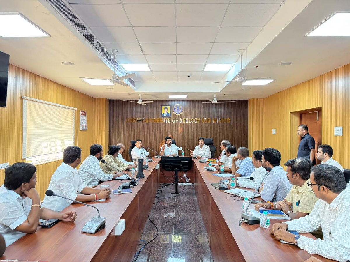TNNRD_Official's tweet photo. (2/2)
#TNNRDepartment | #GeologyandMining

@CMOTamilnadu | @drtkprabhu_TVK | @sjchiru | @prabhusean7 | @TNDIPRNEWS 

 @PTTVOnlineNews | @ThanthiTV | @News18TamilNadu | @polimernews | @news7tamil | @Kalaignarnews | @sunnewstamil | @DinakaranNews | @dinathanthi | @NewsTamilTV24x7 | @TamilTheHindu | @bbctamil | @the_hindu | @TOIChennai | @TOIIndiaNews