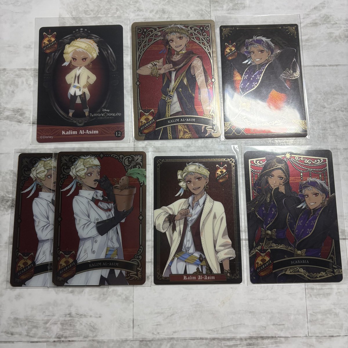 mo_on01_'s tweet photo. 【交換・譲渡】ツイステッドワンダーランド ツイステ ウエハースカード メタルカード ブレジュ パシャこれ

譲)➞ジャミル カリム
求)➞リドル ヴィル リリア
         定価＋送料  (パシャこれ、ウエハのみ)ウエハースカードは70円/枚～

箔押しは箔押しとの交換のみ https://t.co/H5iNYEBZk9