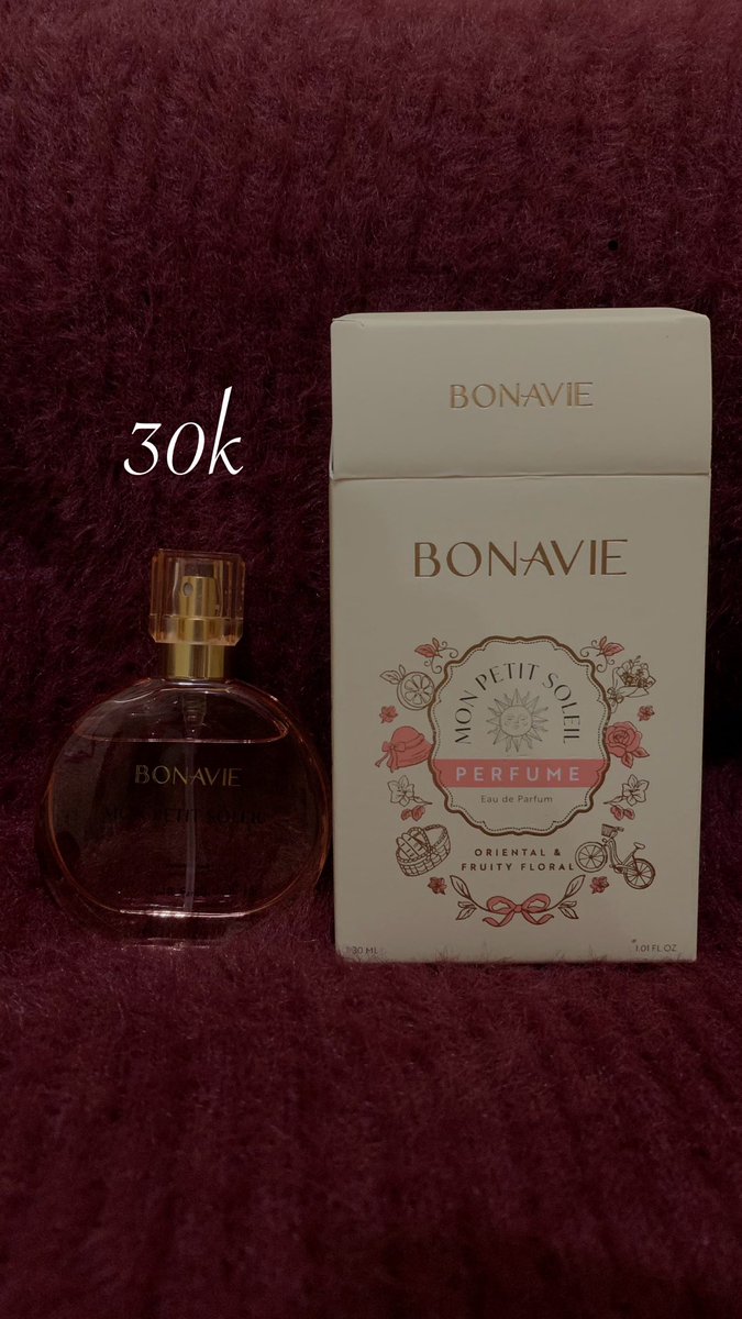 yippiesh's tweet photo. #wts parfum baru 2x semprot

💐 bonavie mon petit soleil
• 30ml
• eau de parfume
• wangi floral dan mandarin

🌹 hello sis dream
• 50ml
• extrait de parfume
• wangi rose, violet, dan blackcurrant
• wangi semerbak dan tahan lama

ambil dua"nya 100k
📍kota bandung
#zonauang https://t.co/4BC2E91bav