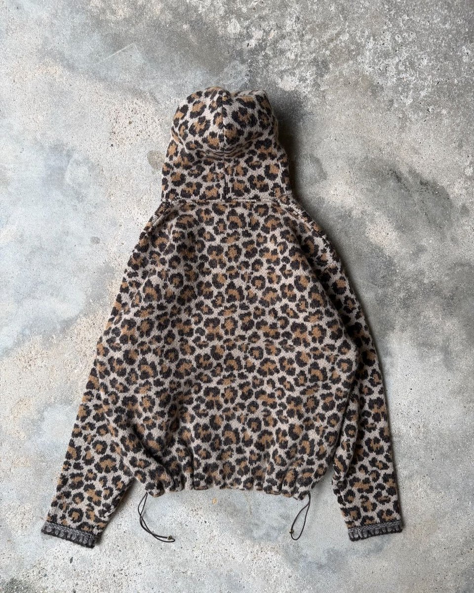CojpGallery's tweet photo. Kapital 5G Leopard Print Mohair Knit Half Zip Anorak

#kapital #kapitaljapan #kapitalglobal https://t.co/lrUQn7OHtM