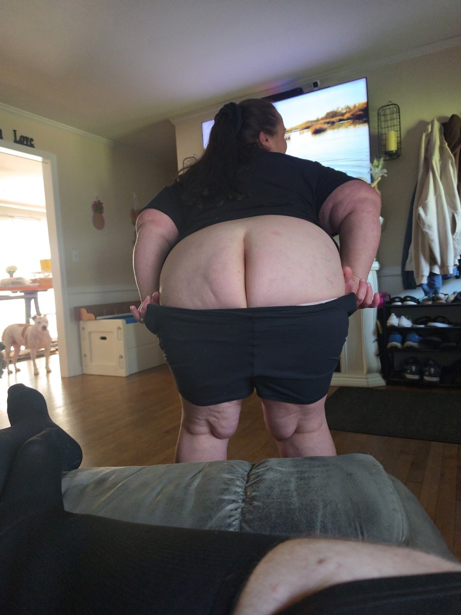 powerstroke70's tweet photo. @WomenOfOnlyFans https://t.co/YLtAGLVX1Z