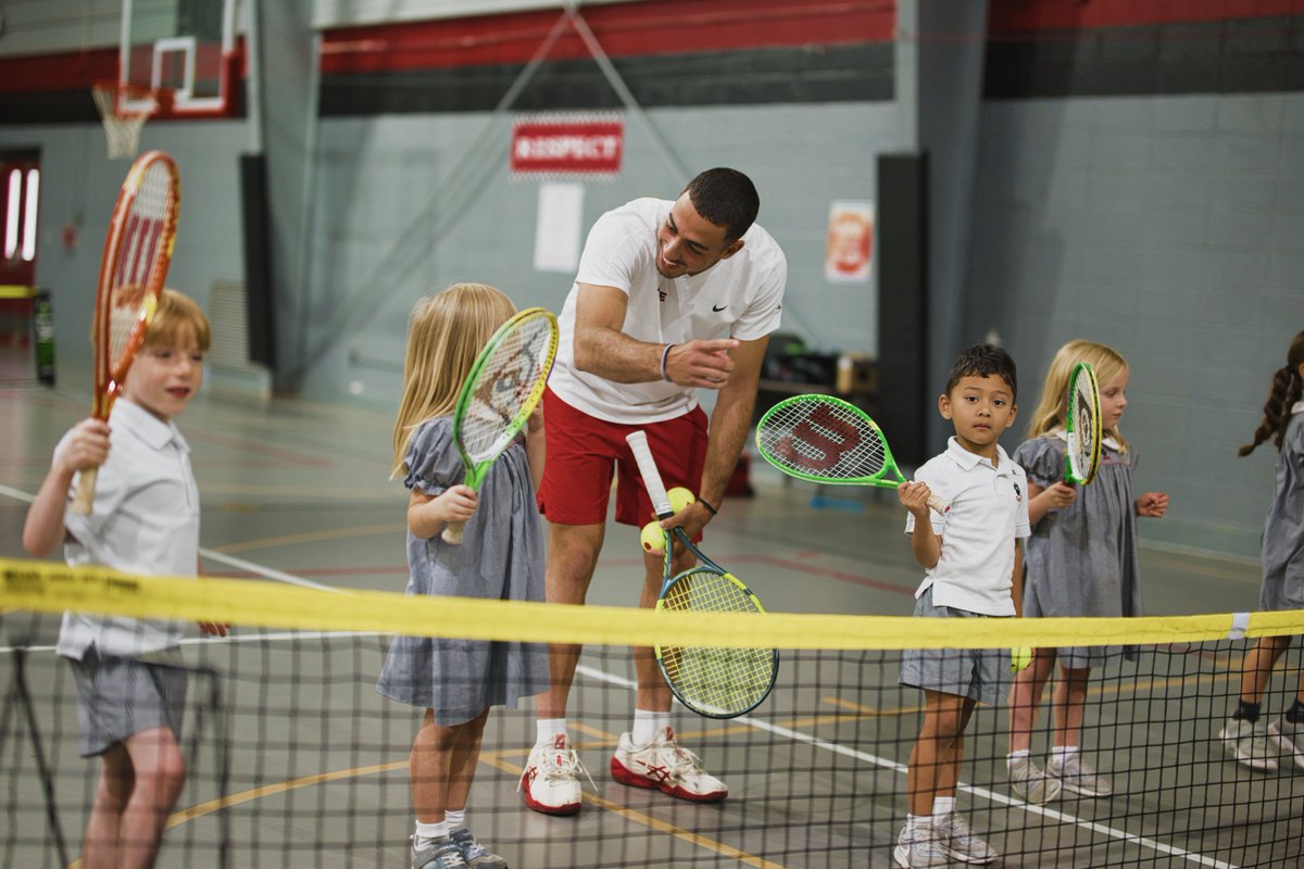 GraceLancers's tweet photo. #KingChasing moments from @GCVB_Lancers at Cardinal Services, @gracecollegewbb at a local farm and Grace Men's Tennis at a kids' tennis clinic!

#LancerUp https://t.co/NwQx1wa2xc