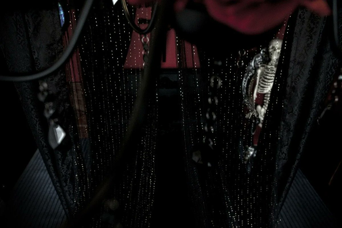 blooe747218v1's tweet photo. This haunting indie thriller “Echoes of the Attic” hits screens tonight—twists you won’t see coming, and a lead performance that will stick with you for days. Don’t miss it!， https://t.co/dodr4wUi1b