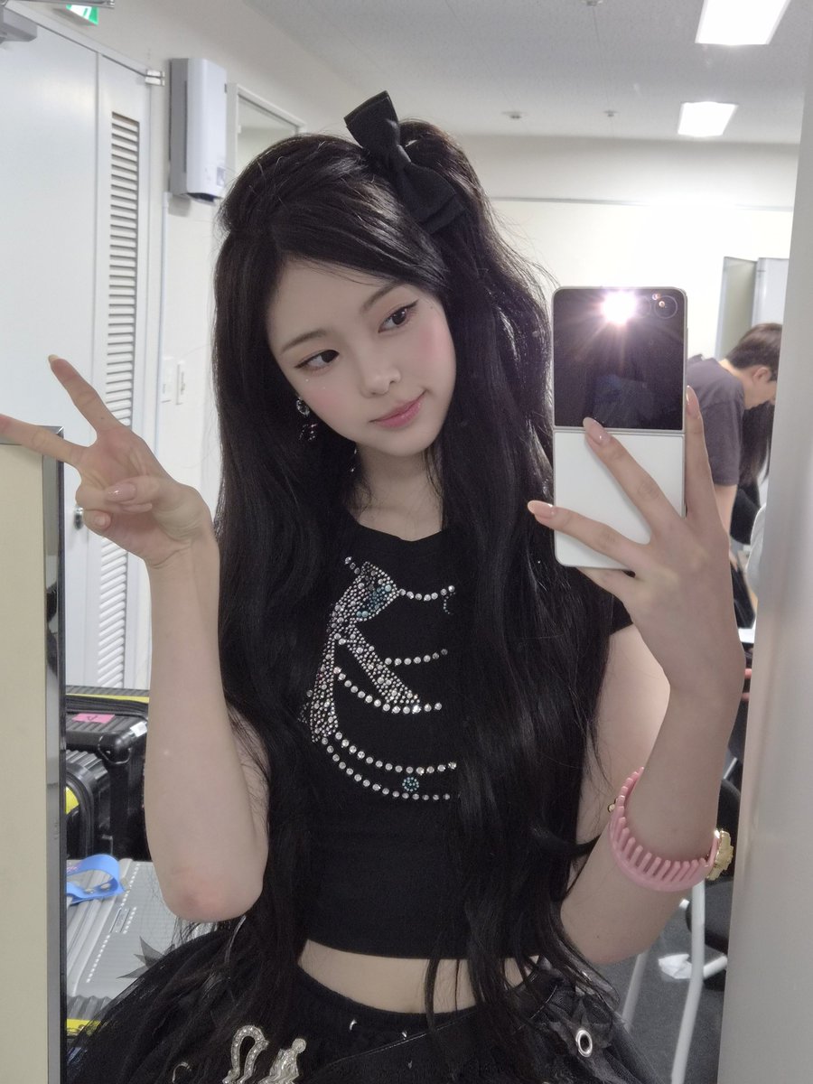 I_wait19's tweet photo. 끝끝내 입덕해버린듯
안녕하세요 https://t.co/ggvYKoE04m