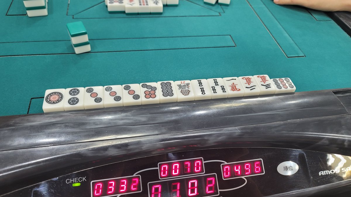 yotsubakaze's tweet photo. 8時間実践タコ負け。オーラスだけは綺麗な上がり方出来たけど。
深夜に山岡家食って帰りました。 https://t.co/V5DZpxMlm3