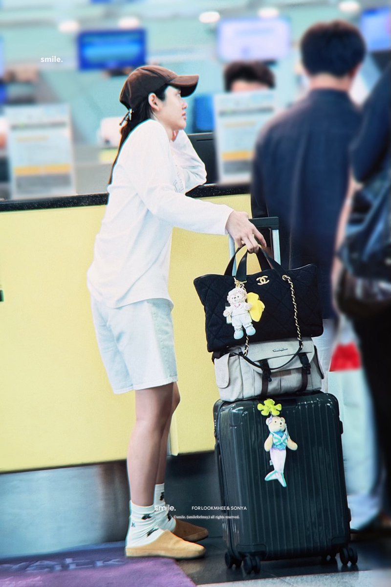 smileforlmsy's tweet photo. 260920 MNL

#LMSY #ลูกหมีซอนญ่า #LMlookmhee https://t.co/jE3VlTtqDx
