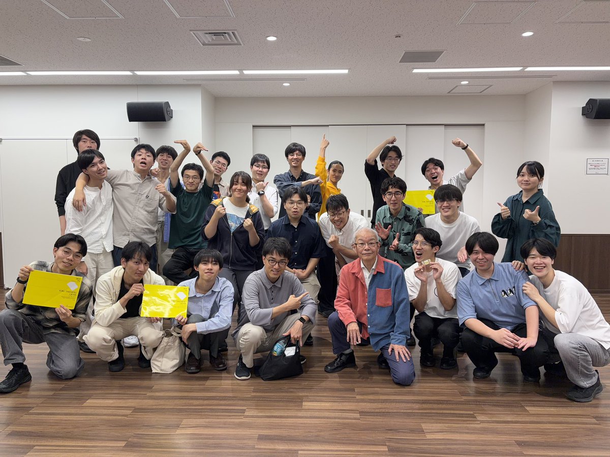 deLMsince2026's tweet photo. はじめまして。
des ewigen Lichts, Männerです！
(略称: deLM)

今回、第81回東京都合唱コンクール同声合唱の部にて、金賞を受賞しました。
これを機にこれからの活動を宣伝するためにXを開設しました。

次の本番は11/1の東京男フェスを予定しています。
是非応援よろしくお願いいたします。
#deLM https://t.co/BdDBhLDzhx