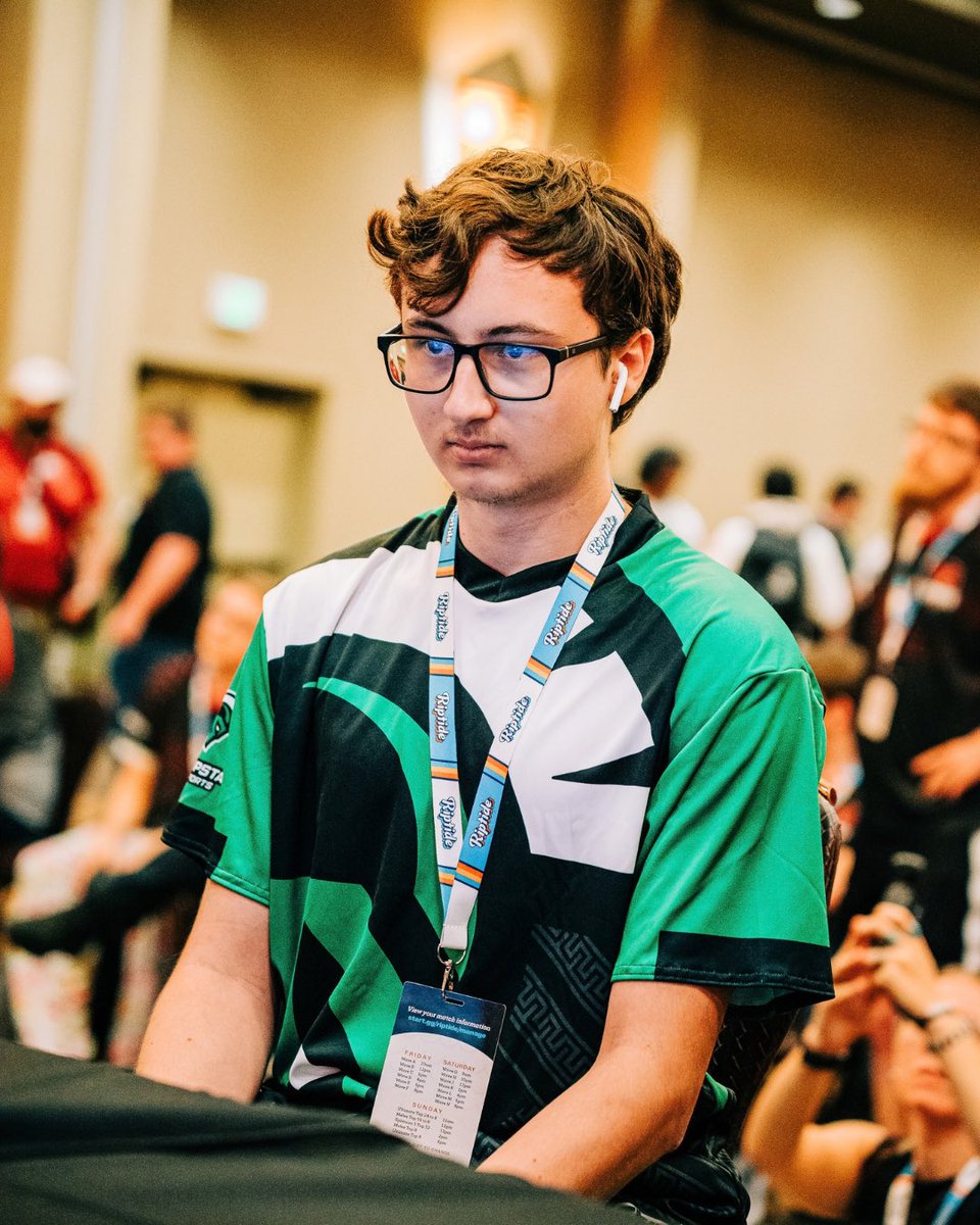 GSEsportsorg's tweet photo. Thanks for the update, Coach Matawa, from @UpstateEsports. Keep up the great work, Miles! From competing with Hopatcong in GSE to thriving as a college player. We are a community dedicated to our students' success.#esports #esportsedu #education #gamer #college #students https://t.co/yFWF0Tgo1q