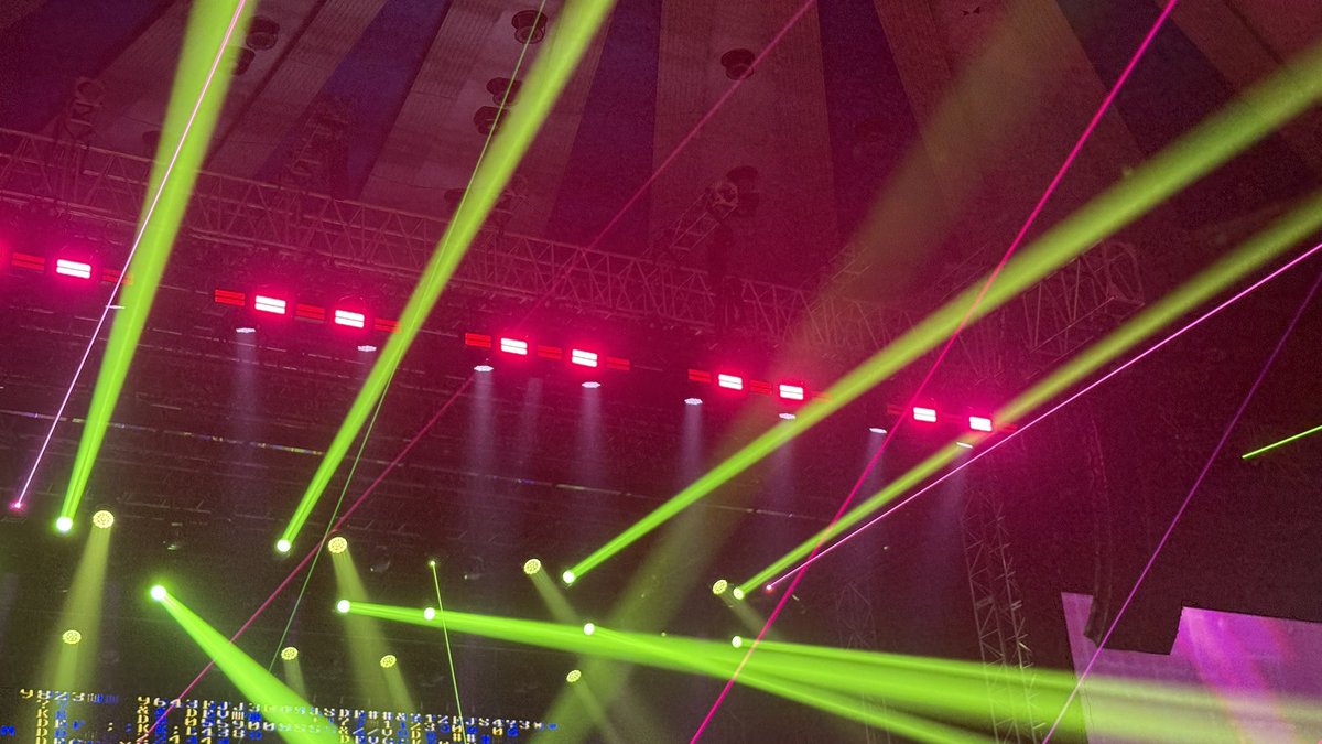 Jj_GrN's tweet photo. 진나 클럽 진짜 개 감동이엇고 https://t.co/VnKeRI7am7